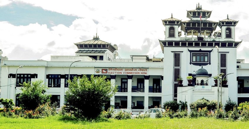 कति पुग्यो निर्वाचनमा भाग लिने दलको संख्या ?